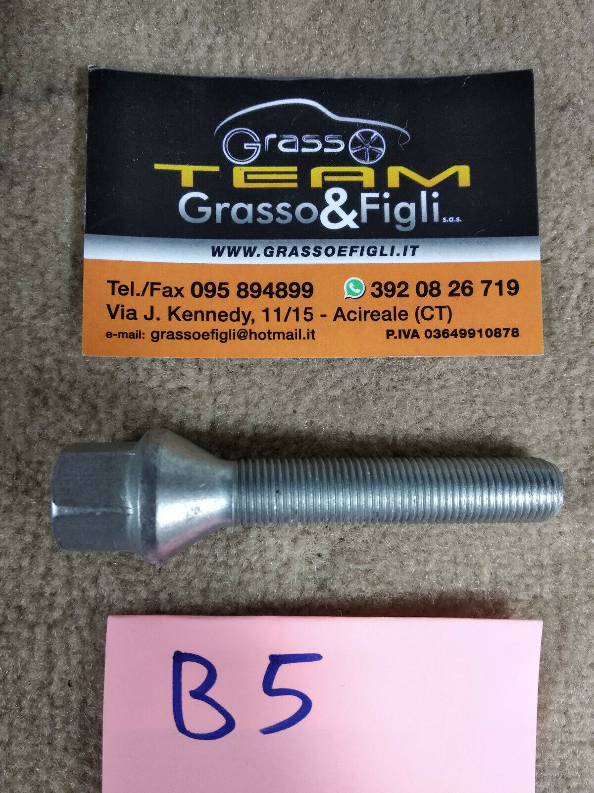 thumbnail image 2 of 20-Pack M12x1.25 Silver Wheel Bolts For Alfa Romeo 147, 156, 166, Giulietta, GT - Italy 2 of 4
