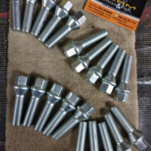 Bullone Ruota Conico per Cerchi in Lega misura 14x1,50 Lunghezza 43 mm Chiave 17 Acciaio 10.9 ( testa bulloni ) xb77