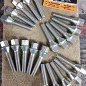 Bullone Ruota Conico per Cerchi in Lega misura 12x1,25 Lunghezza 50 mm Chiave 17 Acciaio 10.9 ( testa bulloni ) xb4
