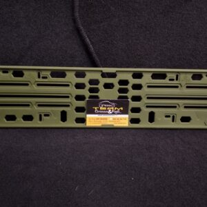 Porta Targa Europea Colorato Posteriore in Plastica Personalizzazione Auto Colore Verde Militare